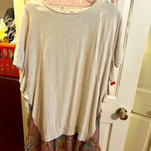 Umgee brand size small tunic